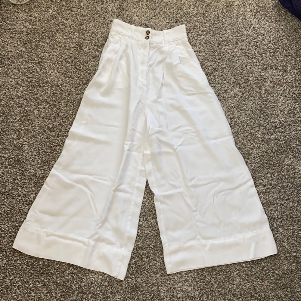 H&M high waisted wide leg Culottes